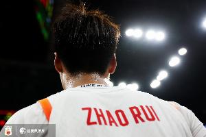 乐鱼注册-赵睿中韩对决前动员球队：外界不看好我们 现在是赢得尊严的时候